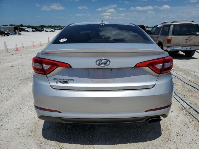 Photo 5 VIN: 5NPE24AF8FH243075 - HYUNDAI SONATA SE 