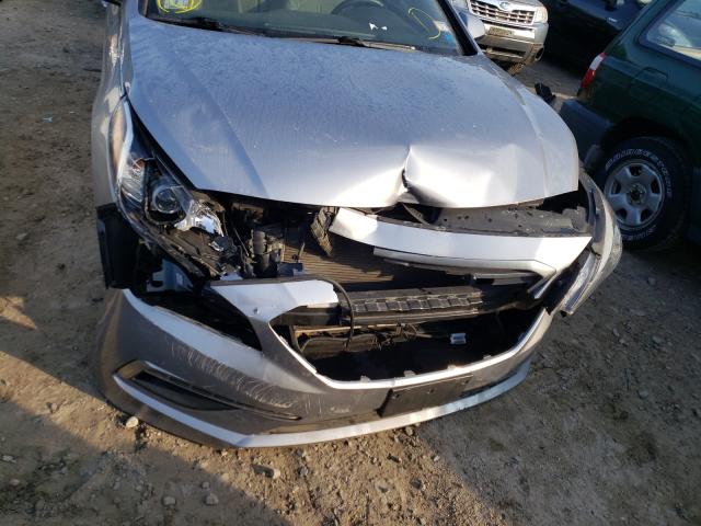 Photo 8 VIN: 5NPE24AF8FH246767 - HYUNDAI SONATA SE 