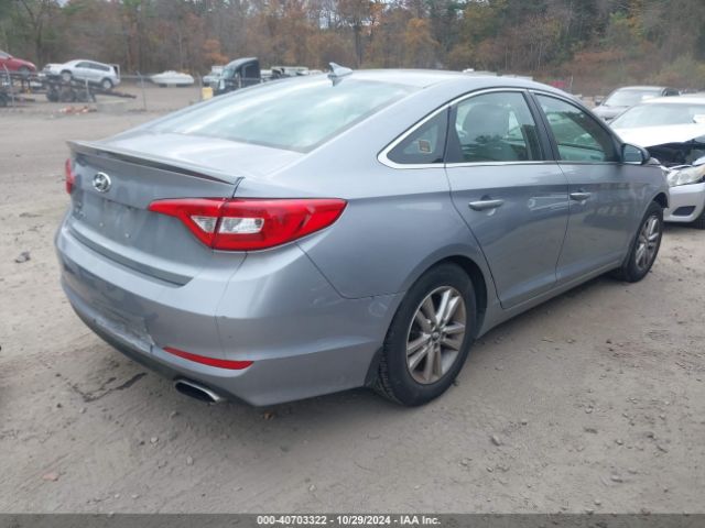 Photo 3 VIN: 5NPE24AF8FH249832 - HYUNDAI SONATA 