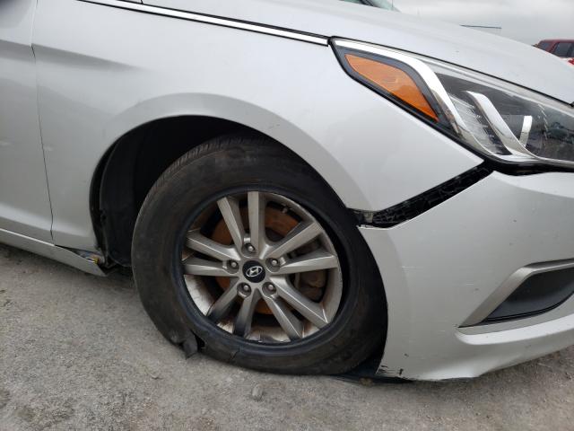 Photo 8 VIN: 5NPE24AF8GH261027 - HYUNDAI SONATA SE 