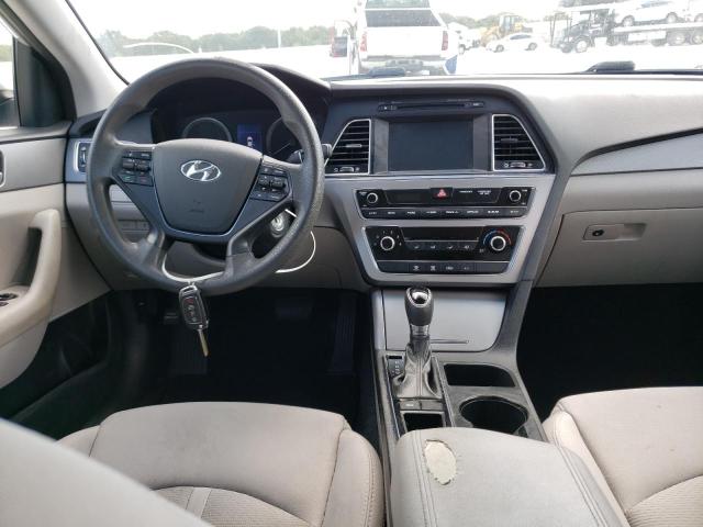 Photo 8 VIN: 5NPE24AF8GH294738 - HYUNDAI SONATA SE 