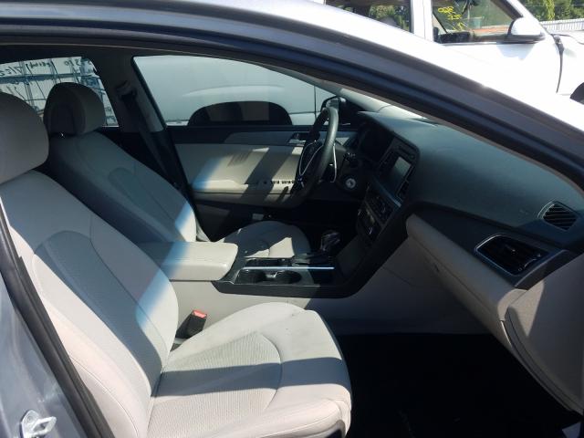 Photo 4 VIN: 5NPE24AF8GH296960 - HYUNDAI SONATA SE 