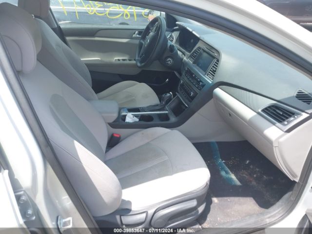 Photo 4 VIN: 5NPE24AF8GH303910 - HYUNDAI SONATA 