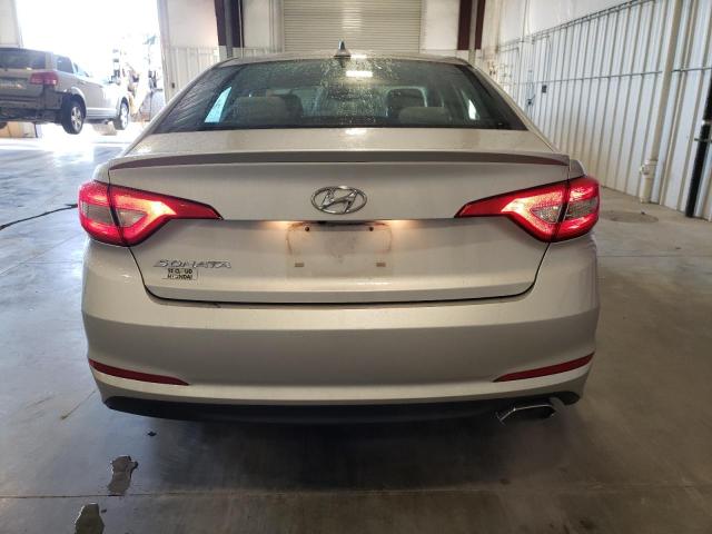 Photo 5 VIN: 5NPE24AF8GH304698 - HYUNDAI SONATA SE 