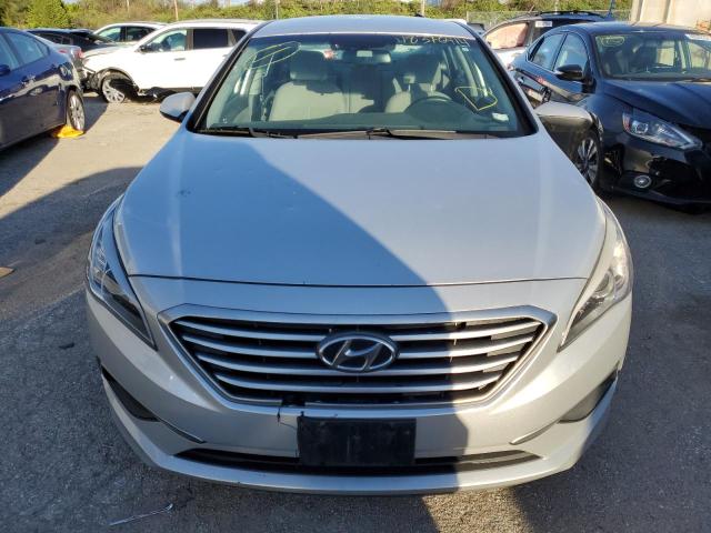 Photo 4 VIN: 5NPE24AF8GH329374 - HYUNDAI SONATA 