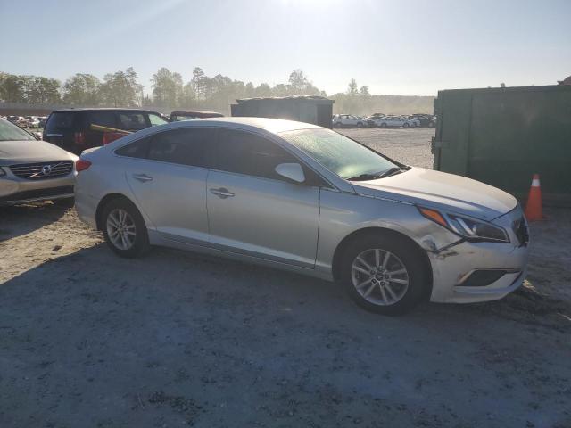 Photo 3 VIN: 5NPE24AF8GH331741 - HYUNDAI SONATA SE 