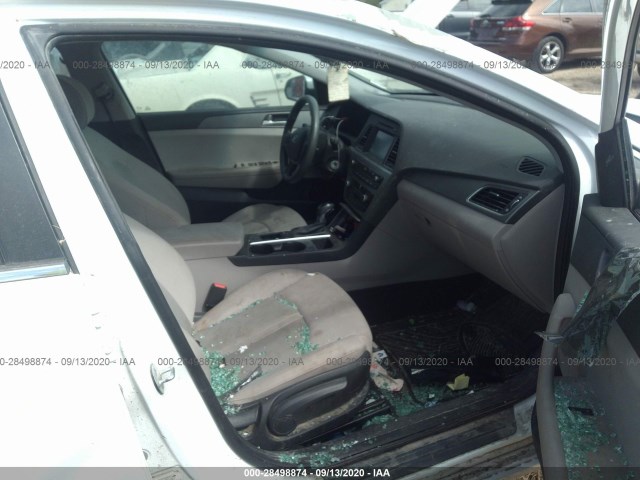 Photo 4 VIN: 5NPE24AF8GH334526 - HYUNDAI SONATA 