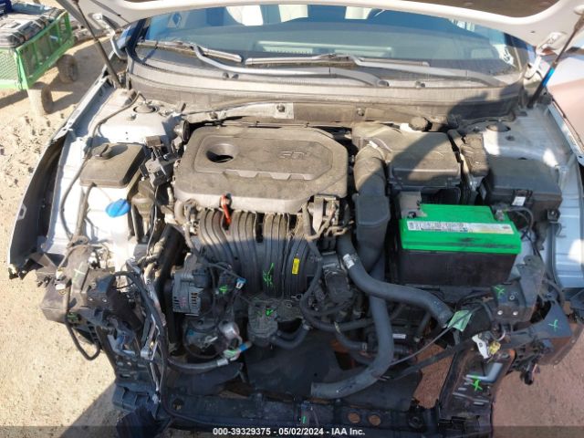 Photo 9 VIN: 5NPE24AF8GH338236 - HYUNDAI SONATA 