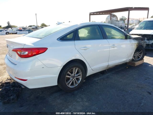 Photo 3 VIN: 5NPE24AF8GH343758 - HYUNDAI SONATA 