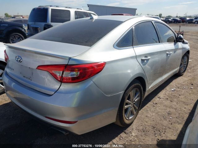 Photo 3 VIN: 5NPE24AF8GH346773 - HYUNDAI SONATA 