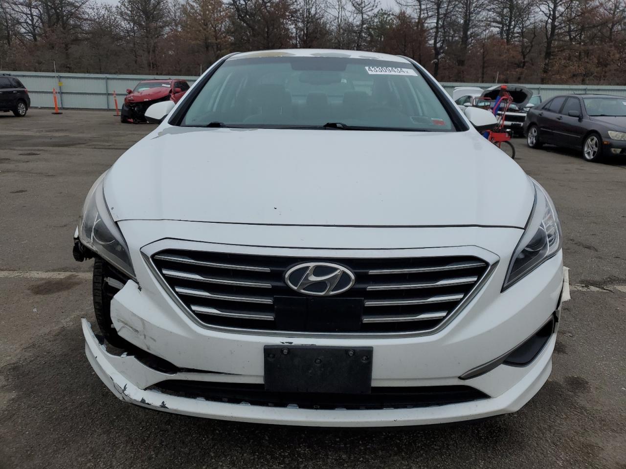 Photo 4 VIN: 5NPE24AF8GH346935 - HYUNDAI SONATA 