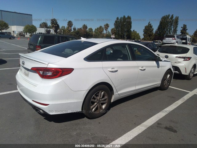 Photo 3 VIN: 5NPE24AF8GH348782 - HYUNDAI SONATA 