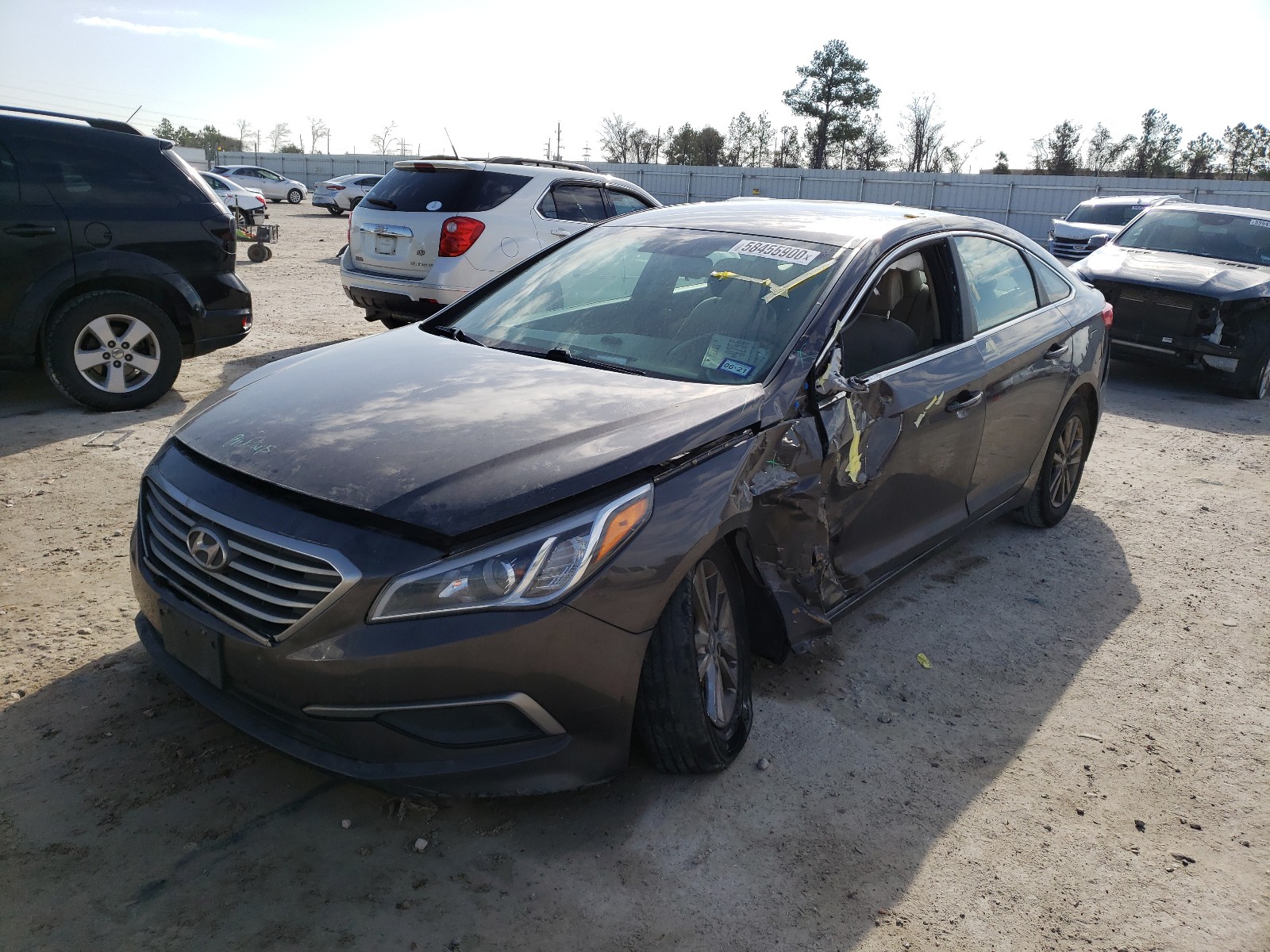 Photo 1 VIN: 5NPE24AF8GH351469 - HYUNDAI SONATA SE 