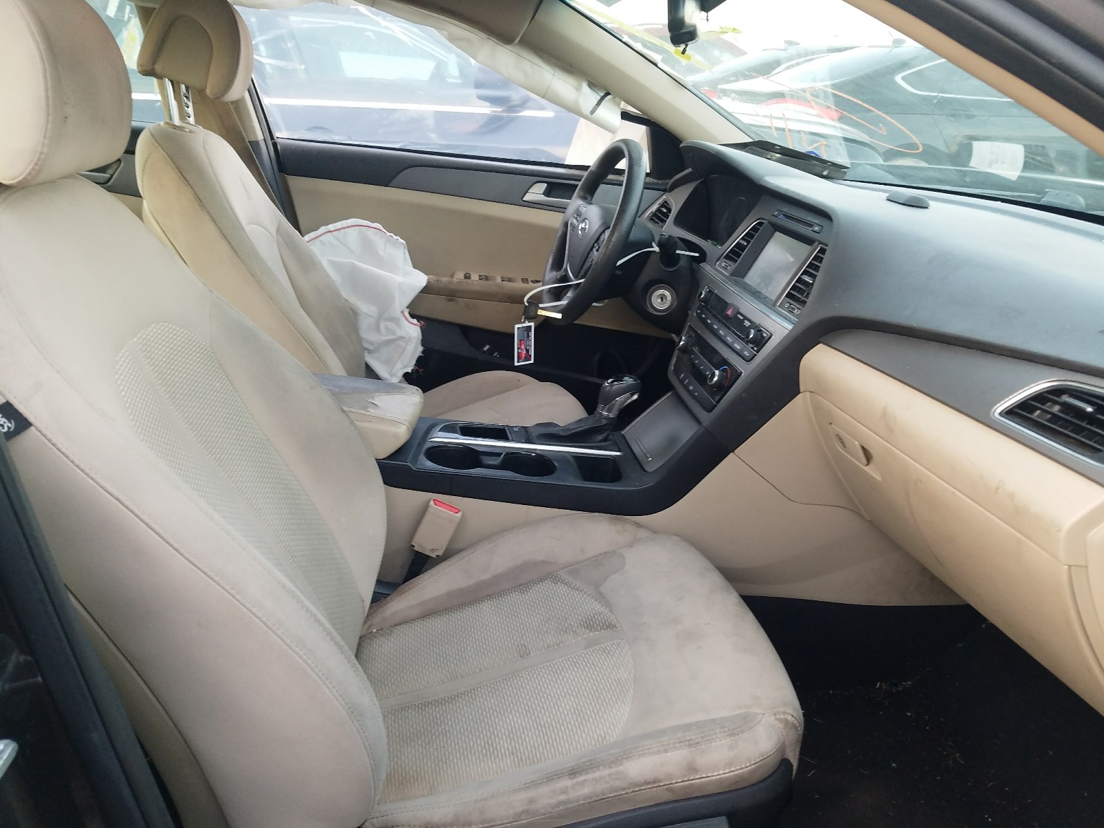 Photo 4 VIN: 5NPE24AF8GH351469 - HYUNDAI SONATA SE 