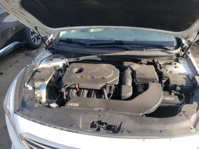 Photo 6 VIN: 5NPE24AF8GH357207 - HYUNDAI SONATA SE 