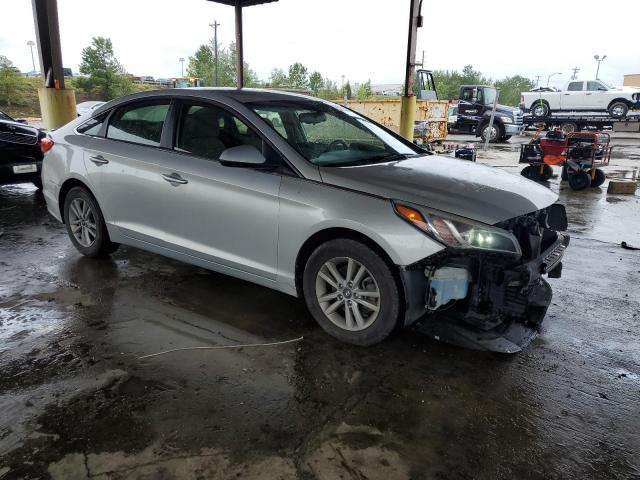 Photo 3 VIN: 5NPE24AF8GH370409 - HYUNDAI SONATA SE 