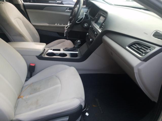 Photo 4 VIN: 5NPE24AF8GH377313 - HYUNDAI SONATA SE 