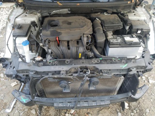 Photo 6 VIN: 5NPE24AF8GH377313 - HYUNDAI SONATA SE 