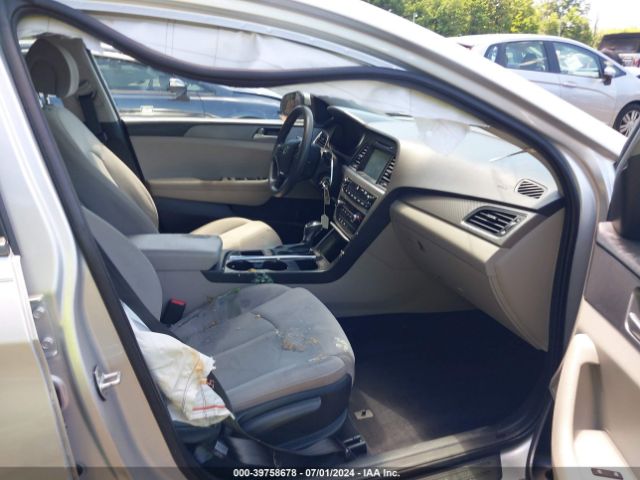 Photo 4 VIN: 5NPE24AF8GH378008 - HYUNDAI SONATA 