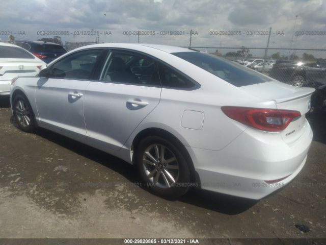 Photo 2 VIN: 5NPE24AF8GH379661 - HYUNDAI SONATA 