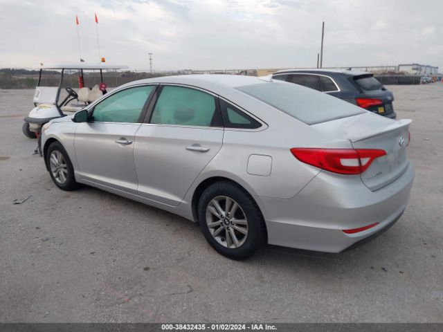 Photo 2 VIN: 5NPE24AF8GH385296 - HYUNDAI SONATA 