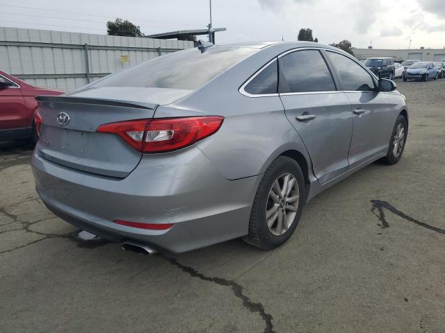 Photo 2 VIN: 5NPE24AF8GH386237 - HYUNDAI SONATA SE 