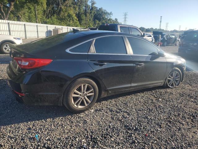 Photo 2 VIN: 5NPE24AF8GH390255 - HYUNDAI SONATA SE 