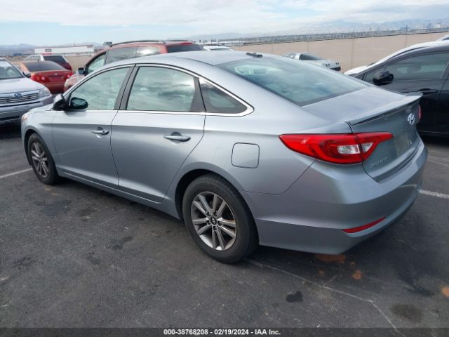 Photo 2 VIN: 5NPE24AF8GH397657 - HYUNDAI SONATA 