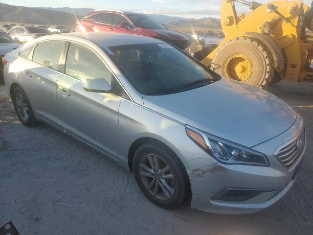 Photo 3 VIN: 5NPE24AF8GH401609 - HYUNDAI SONATA 