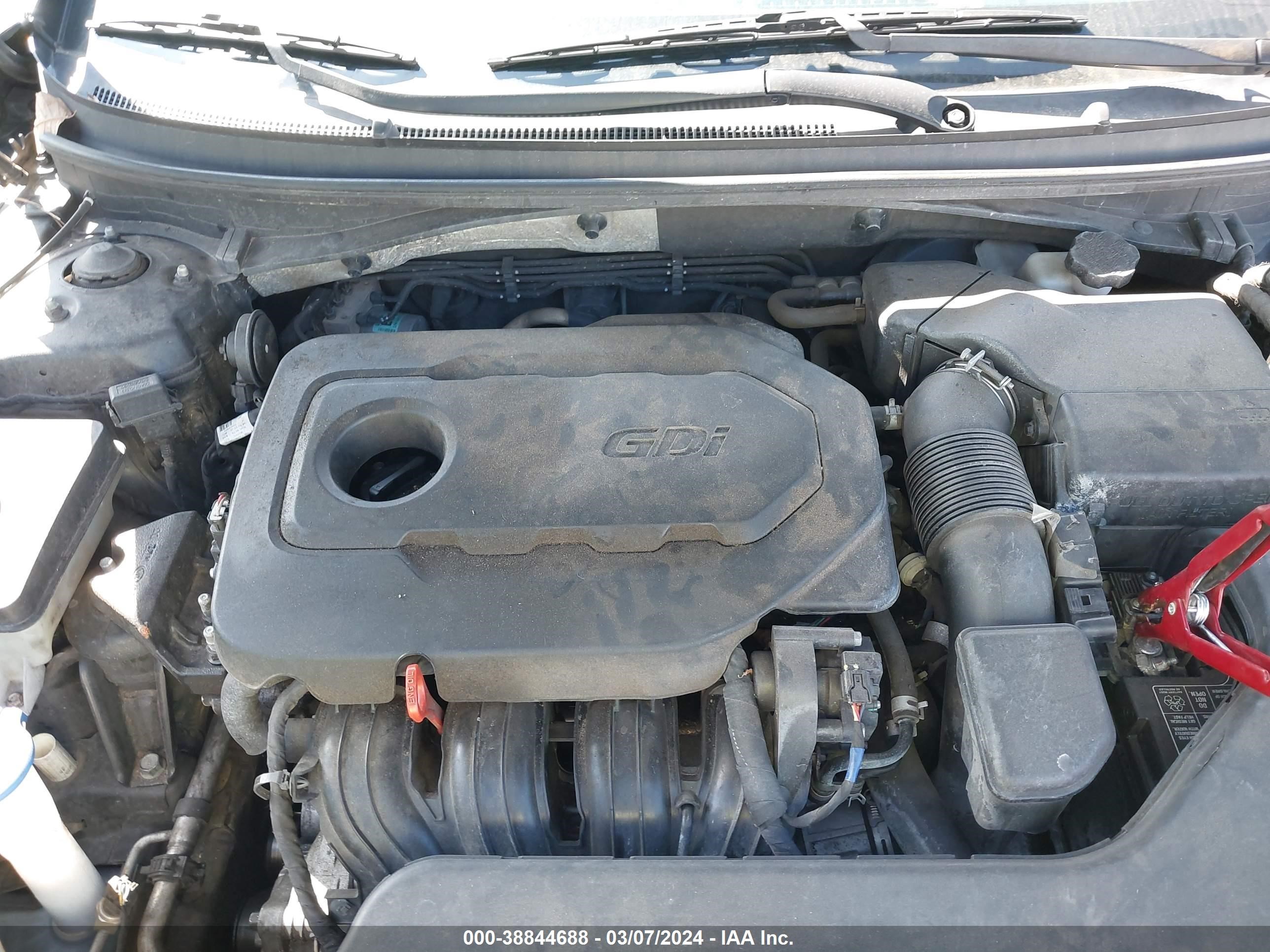 Photo 9 VIN: 5NPE24AF8GH402498 - HYUNDAI SONATA 