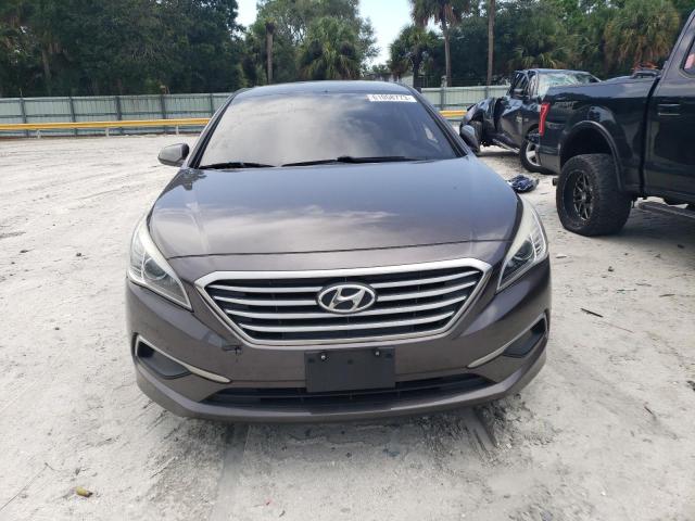 Photo 4 VIN: 5NPE24AF8GH402954 - HYUNDAI SONATA SE 