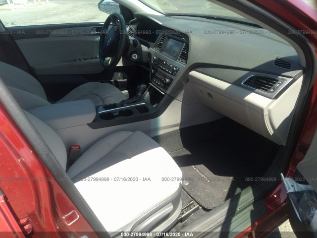 Photo 4 VIN: 5NPE24AF8GH405255 - HYUNDAI SONATA 