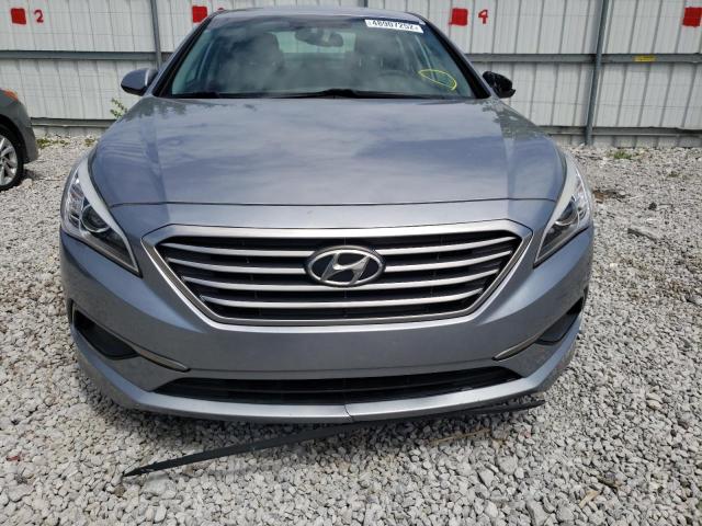 Photo 8 VIN: 5NPE24AF8GH414277 - HYUNDAI SONATA SE 