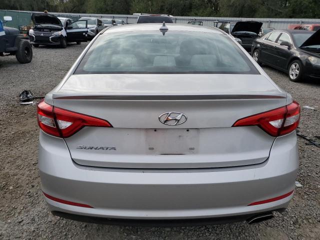 Photo 5 VIN: 5NPE24AF8GH416823 - HYUNDAI SONATA SE 