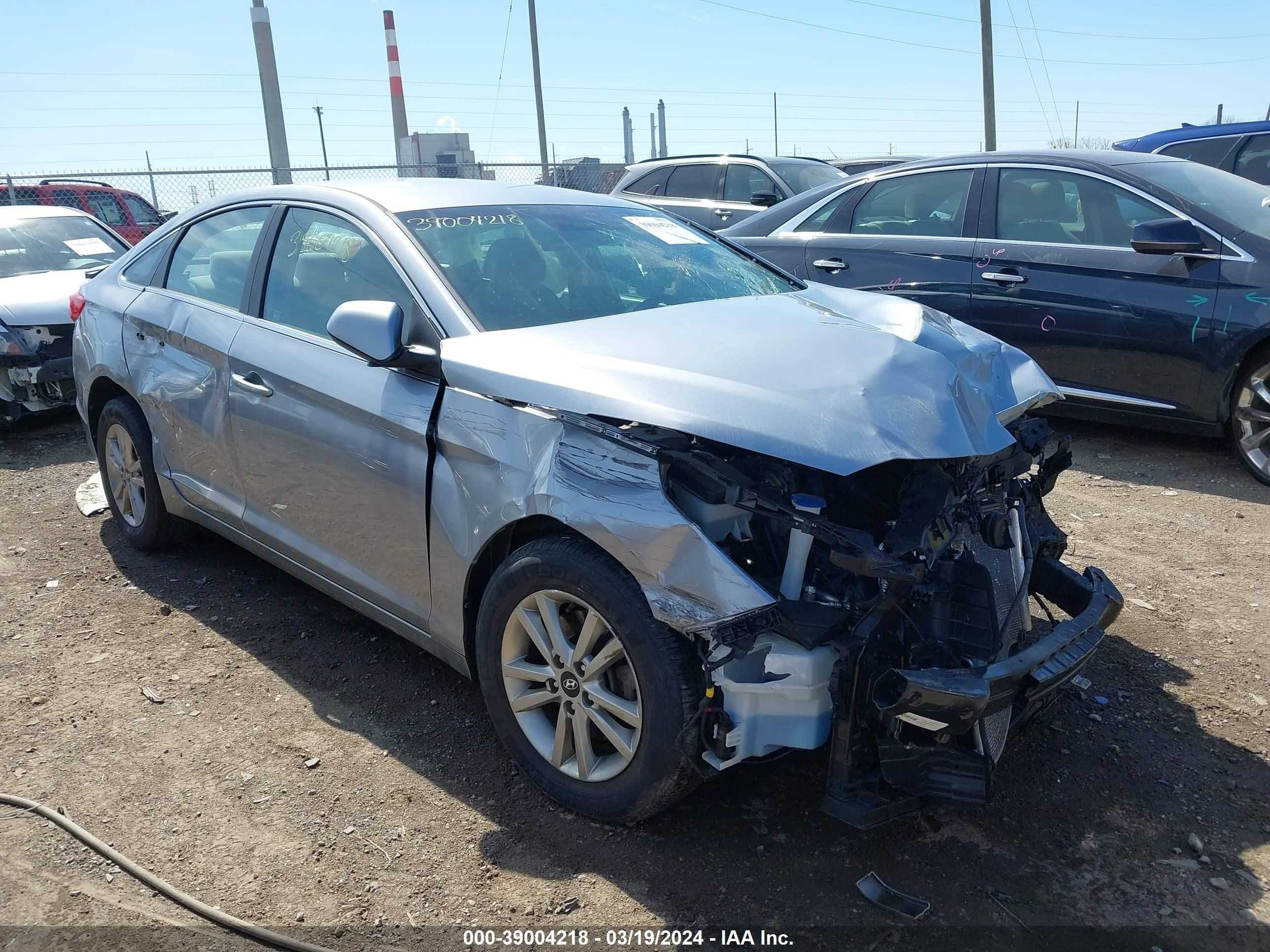 Photo 0 VIN: 5NPE24AF8HH457728 - HYUNDAI SONATA 