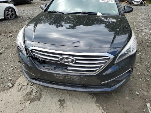 Photo 8 VIN: 5NPE24AF8HH469328 - HYUNDAI SONATA SE 