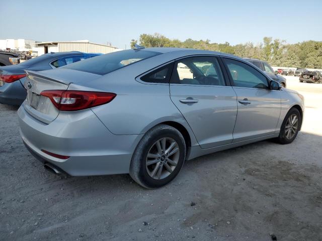 Photo 2 VIN: 5NPE24AF8HH473668 - HYUNDAI SONATA 