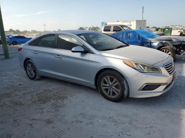 Photo 3 VIN: 5NPE24AF8HH473668 - HYUNDAI SONATA 