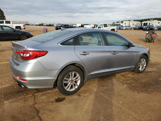 Photo 2 VIN: 5NPE24AF8HH488851 - HYUNDAI SONATA SE 