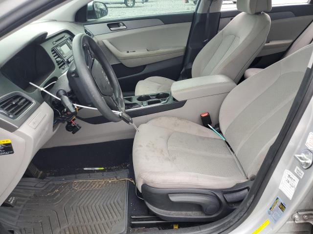 Photo 6 VIN: 5NPE24AF8HH492771 - HYUNDAI SONATA SE 