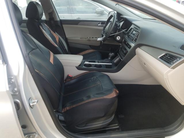 Photo 4 VIN: 5NPE24AF8HH511075 - HYUNDAI SONATA SE 