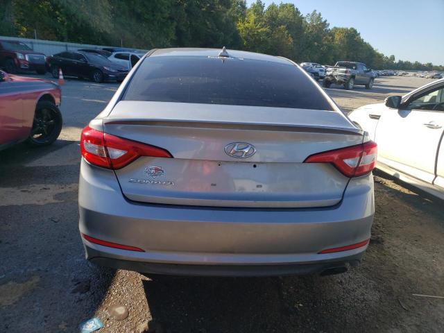 Photo 5 VIN: 5NPE24AF8HH519077 - HYUNDAI SONATA SE 