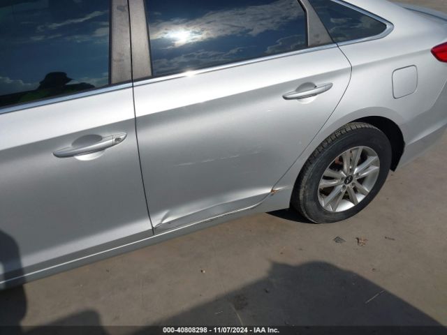 Photo 5 VIN: 5NPE24AF8HH520973 - HYUNDAI SONATA 