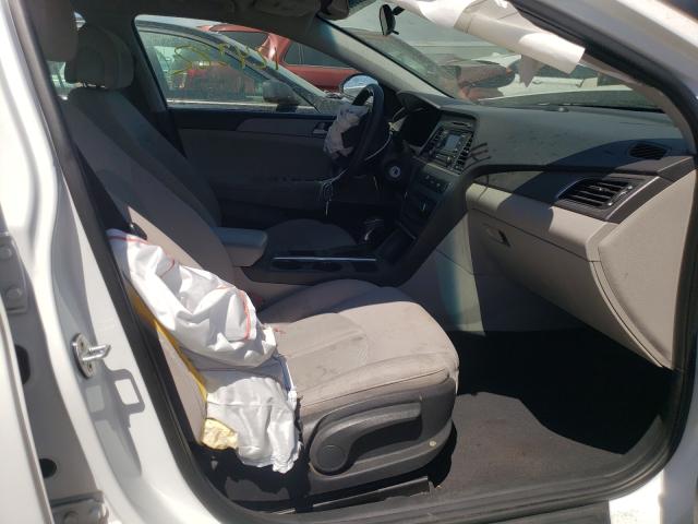 Photo 4 VIN: 5NPE24AF8HH522397 - HYUNDAI SONATA SE 