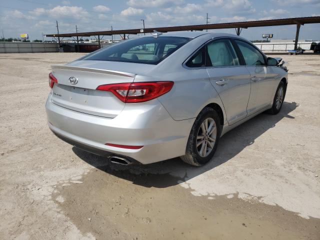 Photo 3 VIN: 5NPE24AF8HH527423 - HYUNDAI SONATA SE 