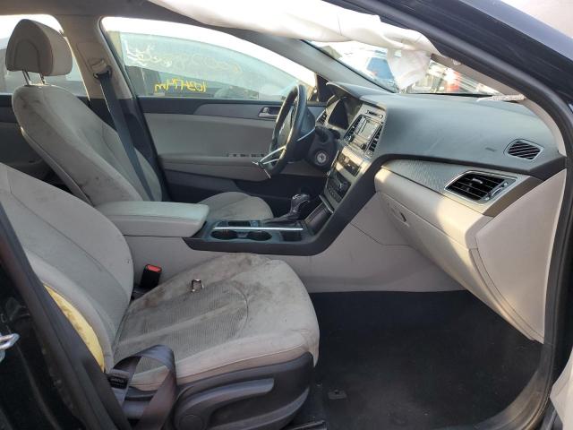 Photo 4 VIN: 5NPE24AF8HH528295 - HYUNDAI SONATA SE 