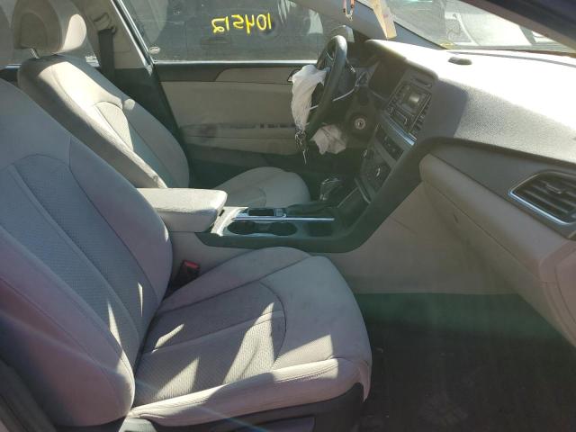 Photo 4 VIN: 5NPE24AF8HH528443 - HYUNDAI SONATA SE 