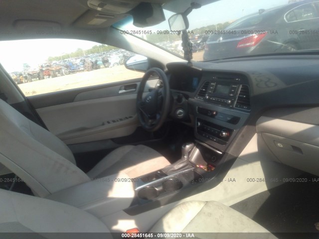 Photo 4 VIN: 5NPE24AF8HH532959 - HYUNDAI SONATA 