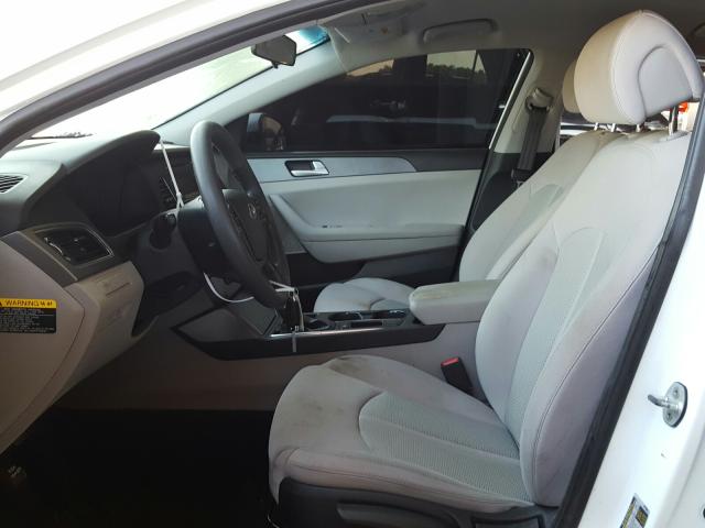 Photo 4 VIN: 5NPE24AF8HH534291 - HYUNDAI SONATA SE 