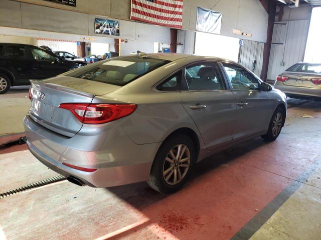 Photo 3 VIN: 5NPE24AF8HH545615 - HYUNDAI SONATA SE 